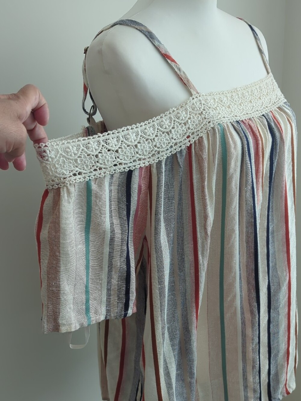Style & Co. Boho Crochet Lace Striped Cold Shoulder Peasant Top Blouse LARGE
